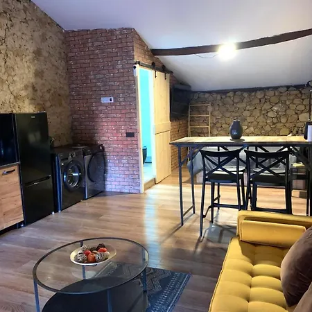 Loft En Asturias 1 아파트 *